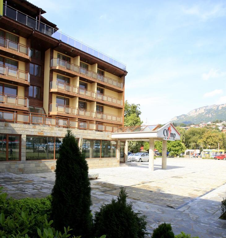 Olymp Hotel Teteven Exterior photo